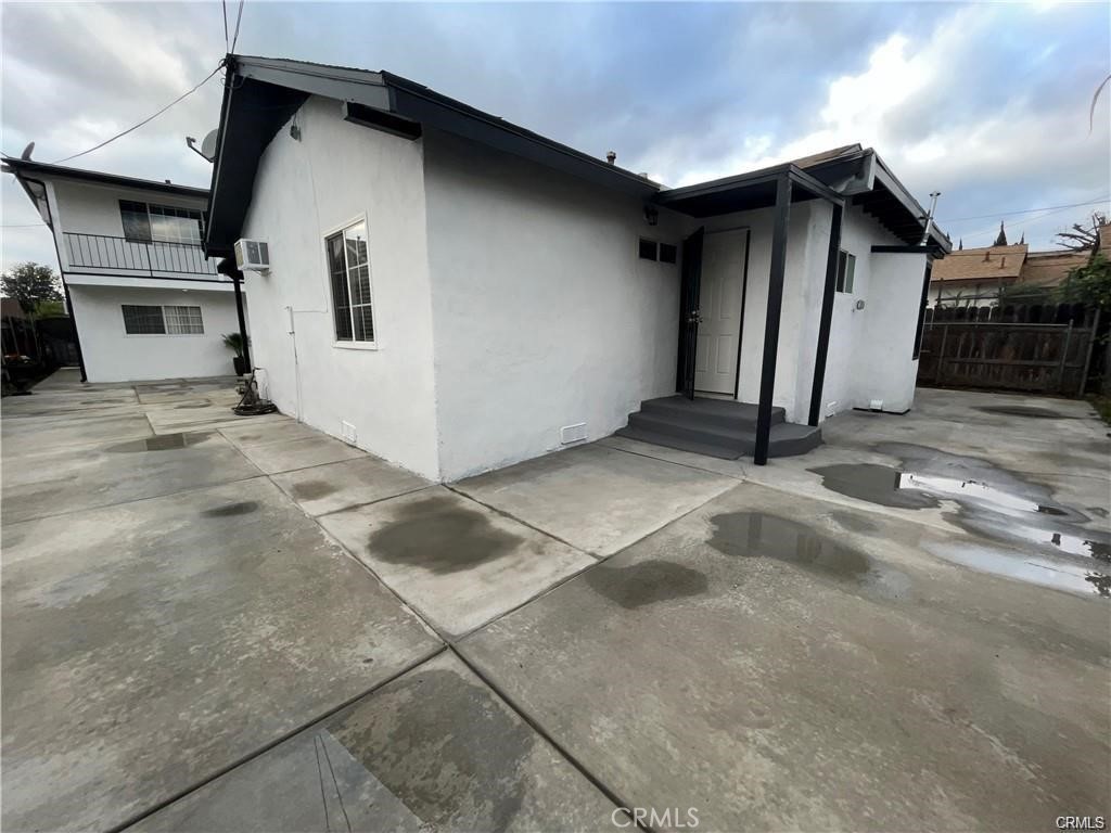 1712 Cherry Avenue