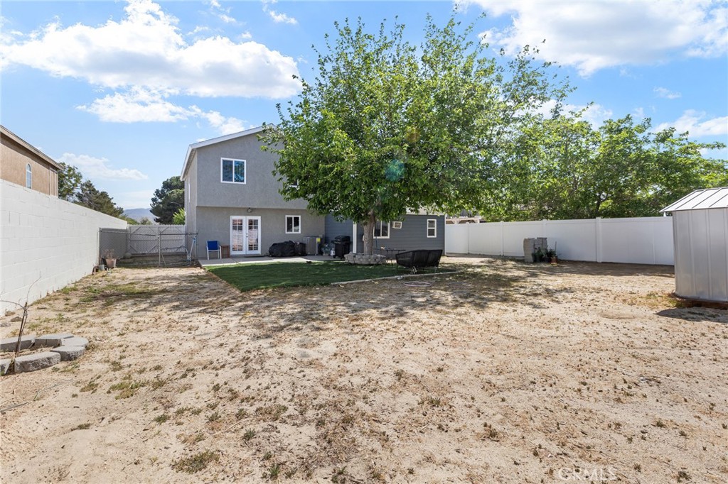 5323 E Avenue R11
