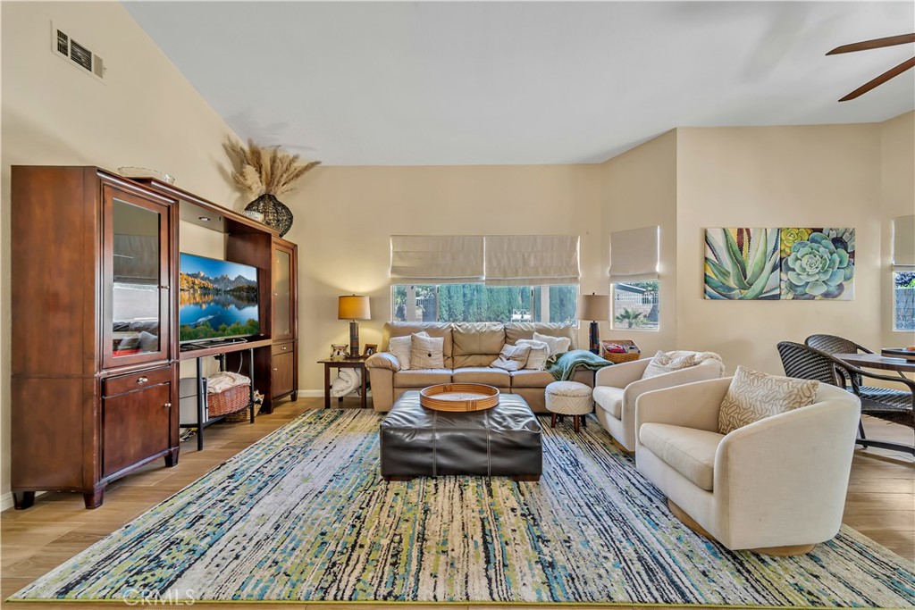 41544 Sandalwood Place