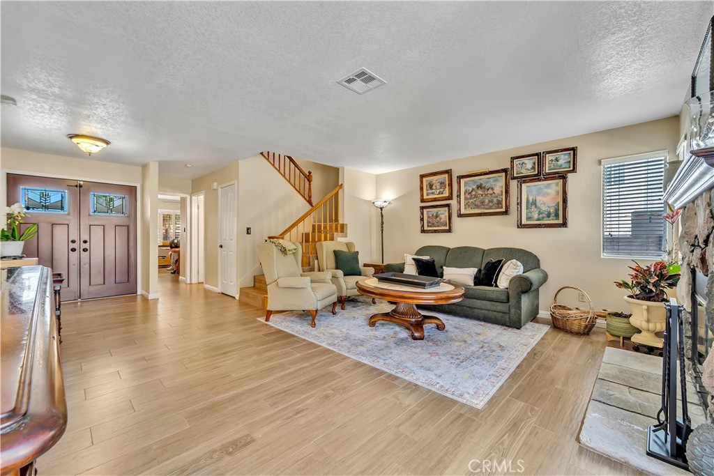41544 Sandalwood Place