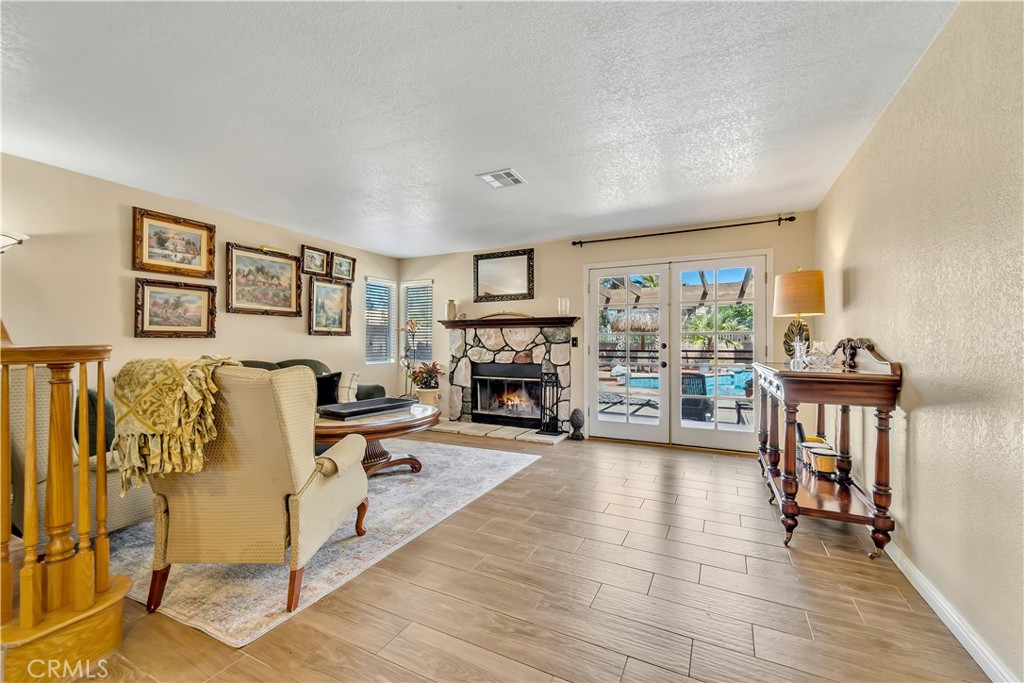 41544 Sandalwood Place