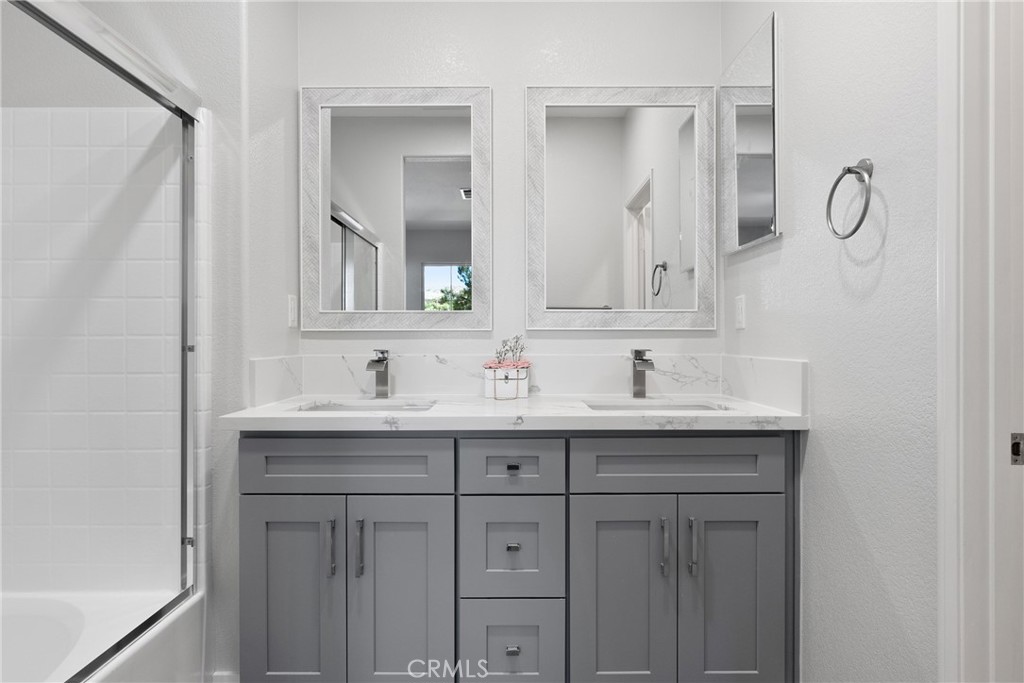 17979 Lost Canyon Road 104