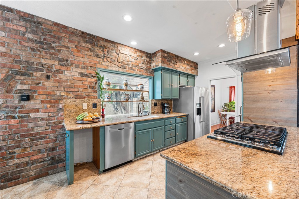 28314 Easton Lane