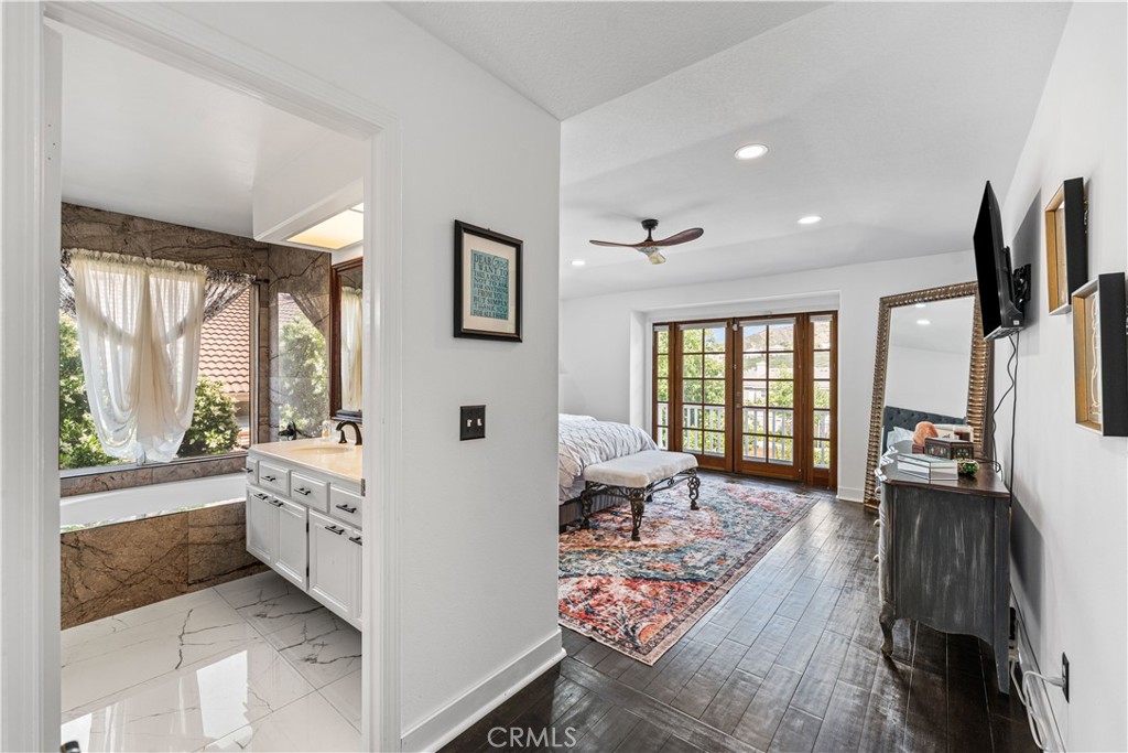 28314 Easton Lane