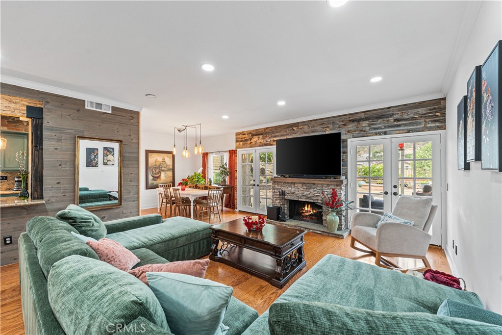 28314 Easton Lane