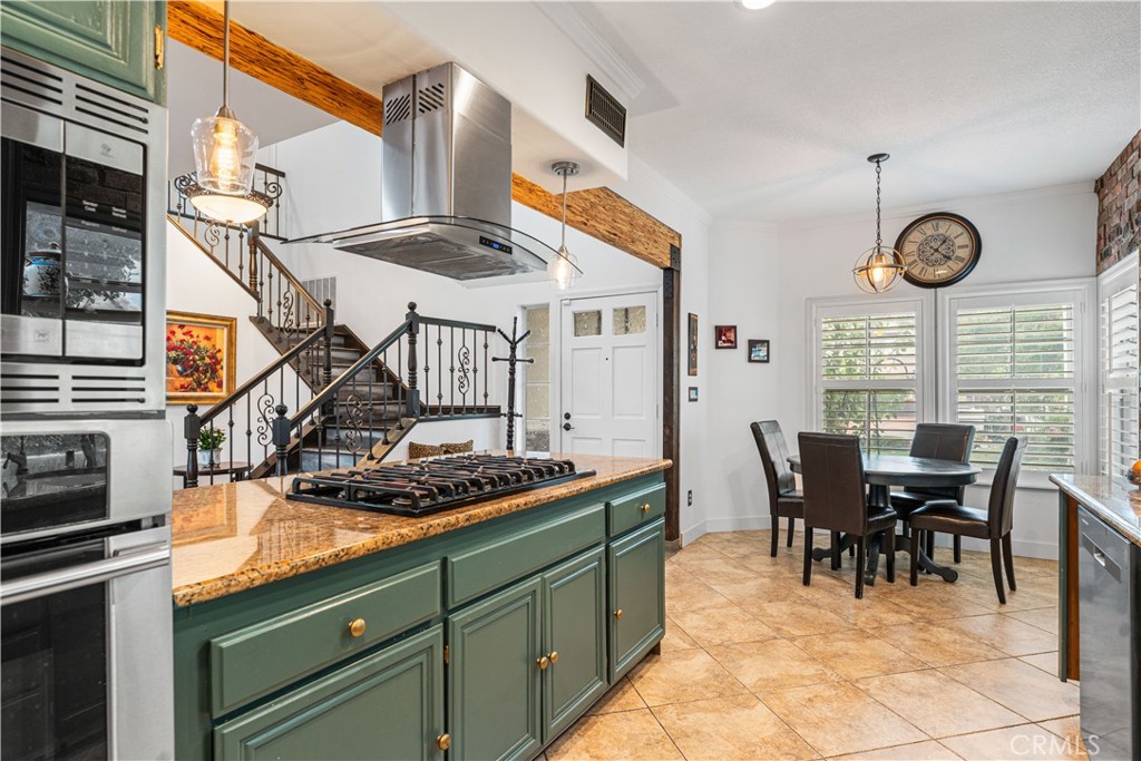28314 Easton Lane