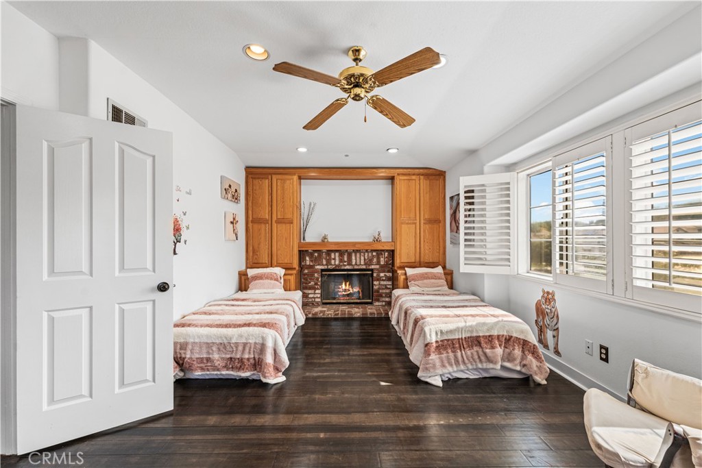 28314 Easton Lane