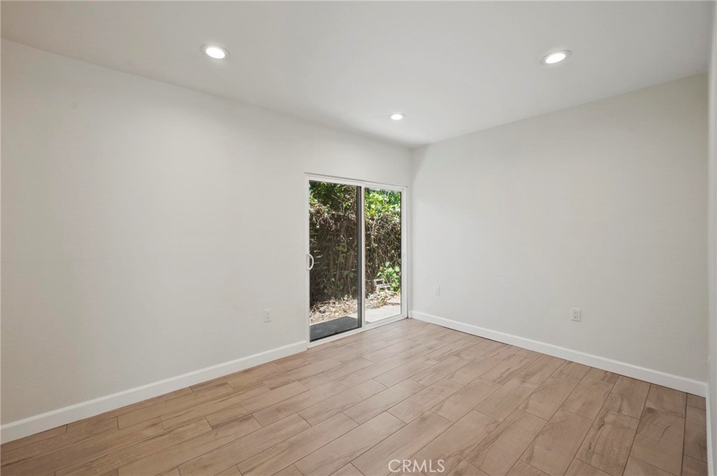 2231 Laverna Avenue