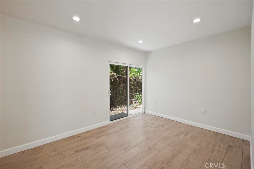 2231 Laverna Avenue