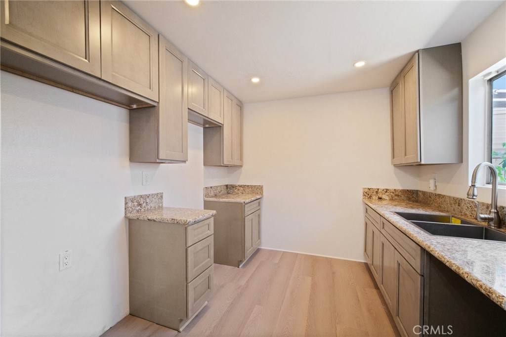 1926 Lucas Street 2