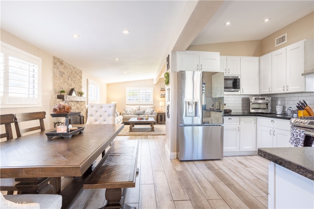 27573 Santa Clarita Road