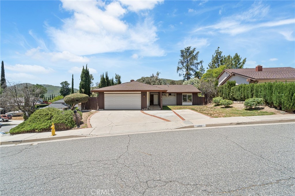 4005 Joelton Drive