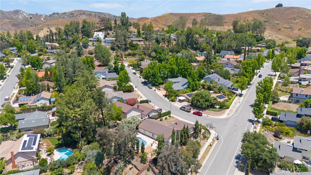 4005 Joelton Drive