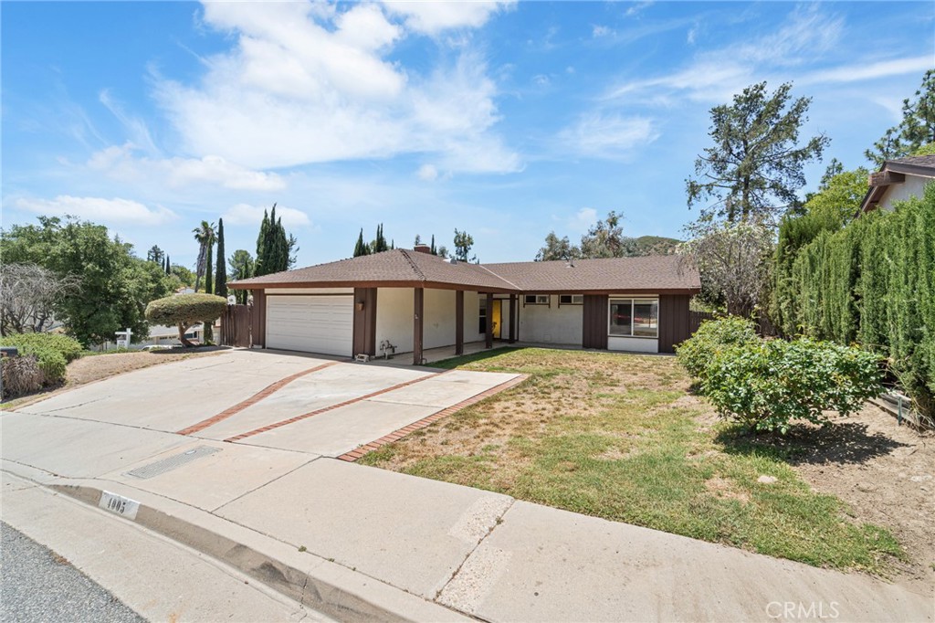 4005 Joelton Drive