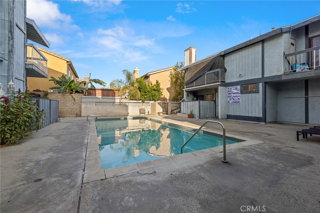 14520 Plummer St. 21