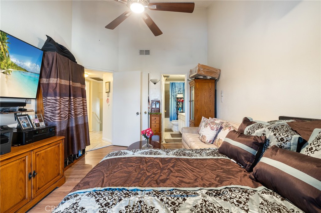 14520 Plummer St. 21