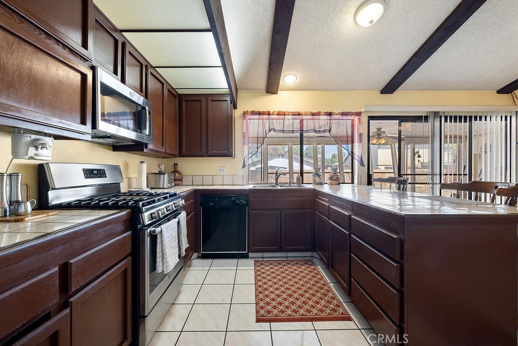 44668 13th Street E