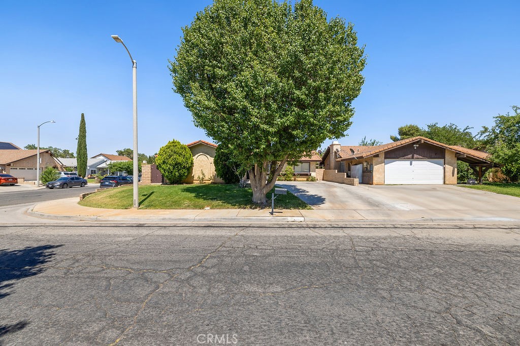 44668 13th Street E