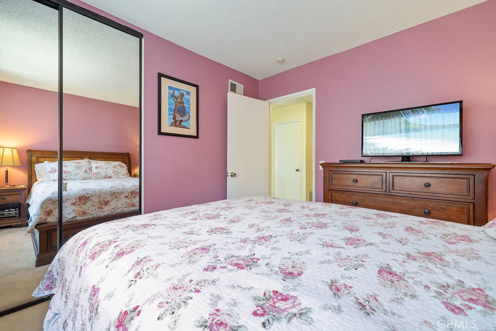 44668 13th Street E