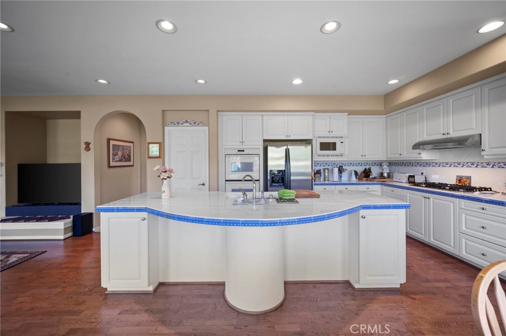 3262 Bluebird Circle