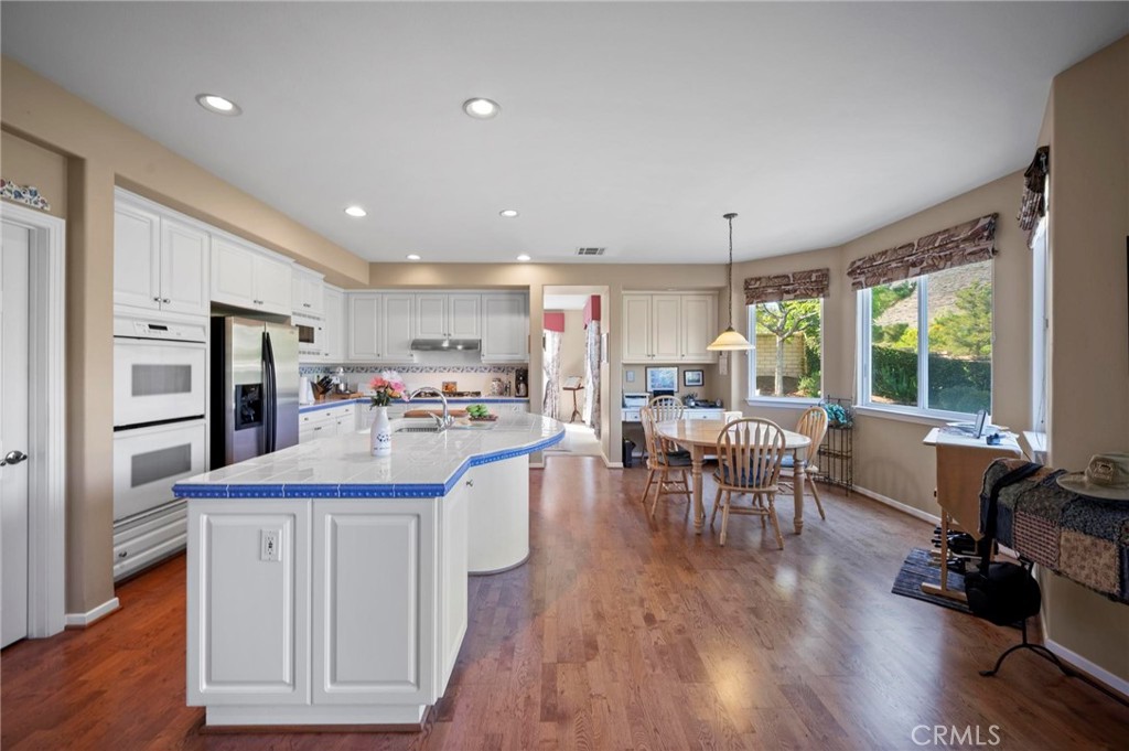 3262 Bluebird Circle