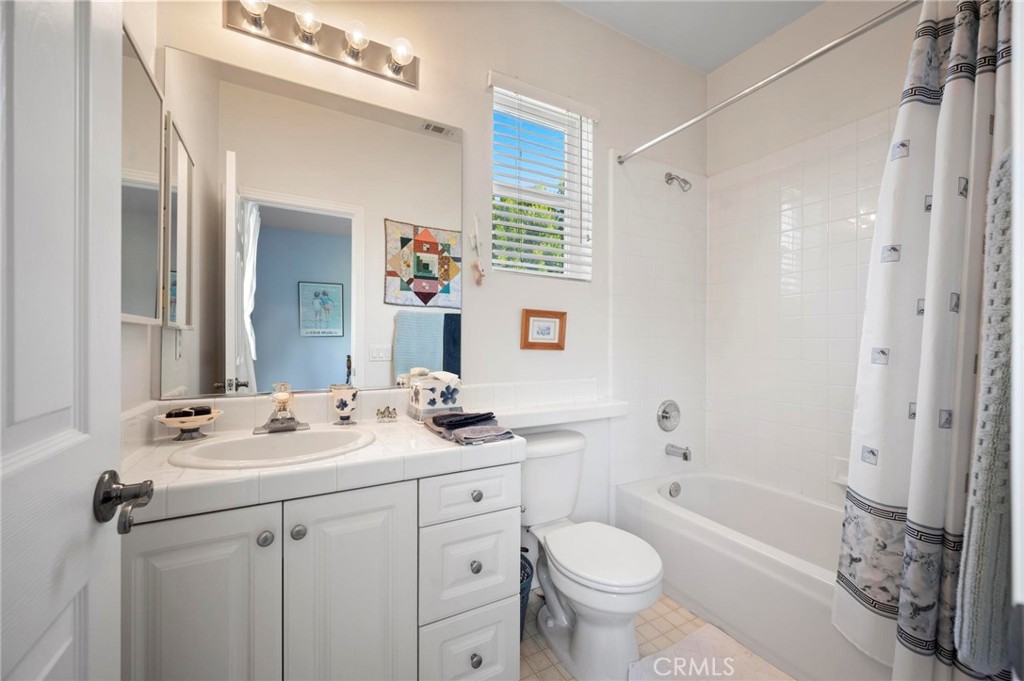 3262 Bluebird Circle