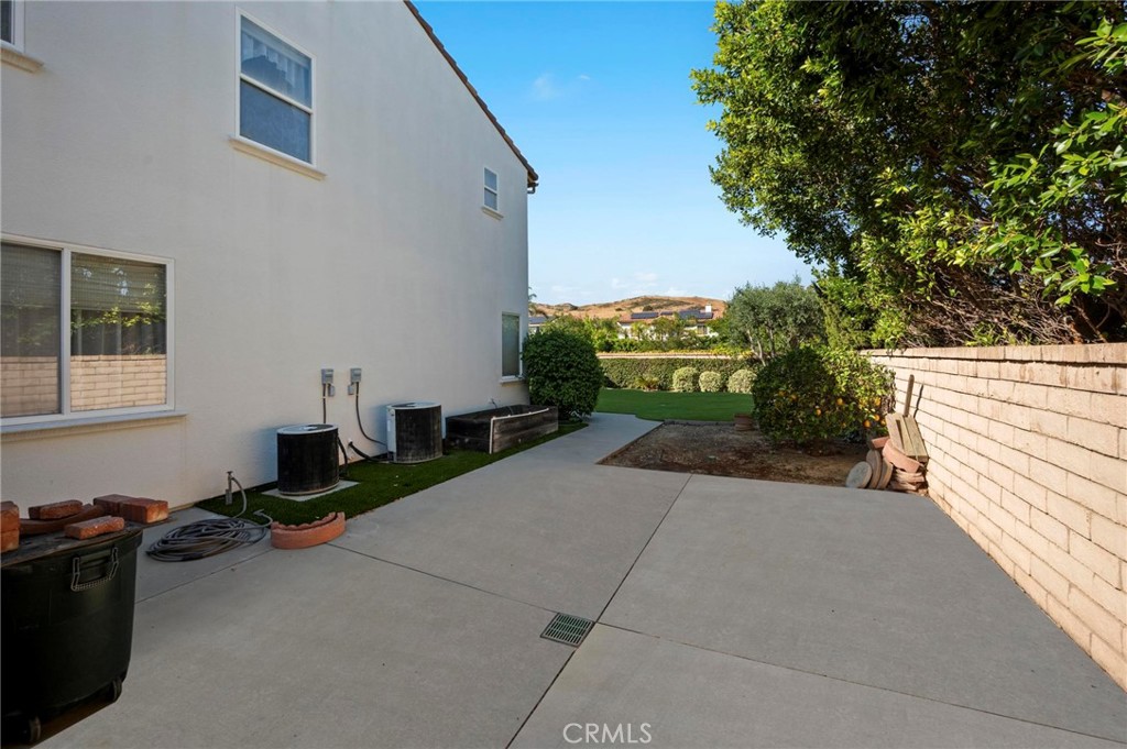 3262 Bluebird Circle