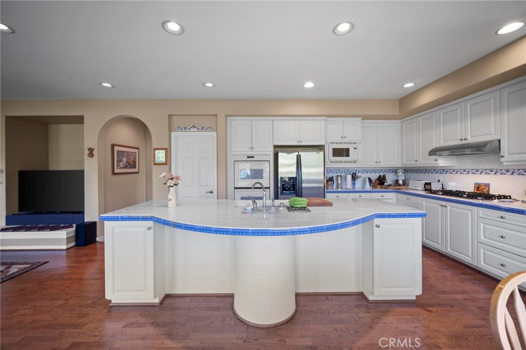 3262 Bluebird Circle