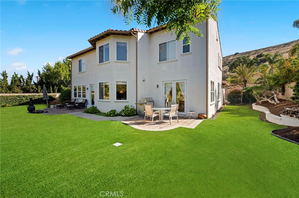 3262 Bluebird Circle