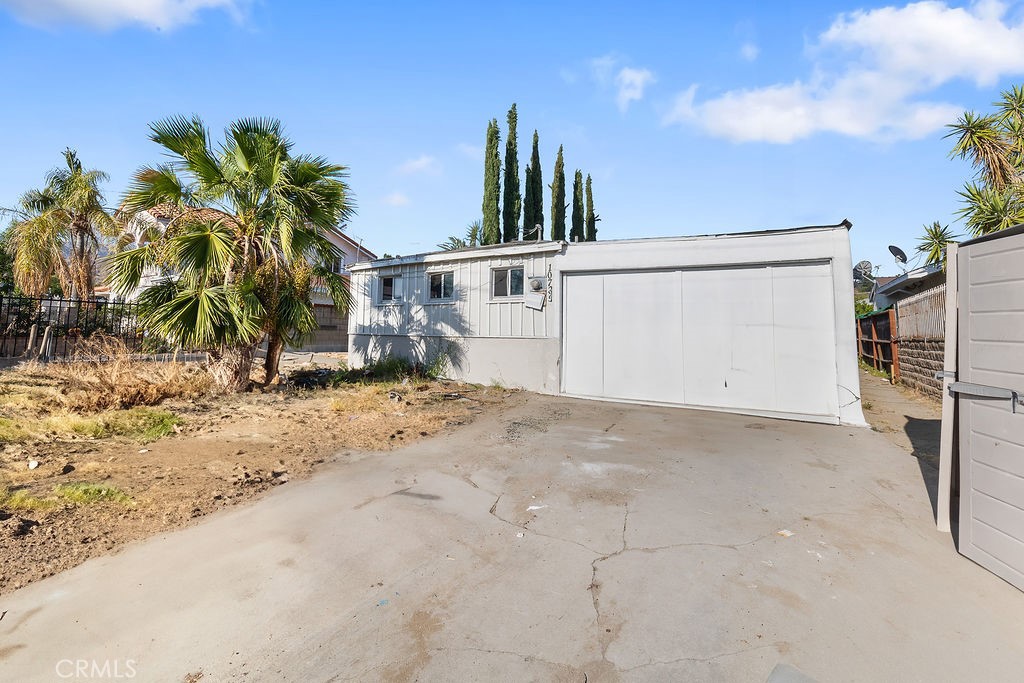10726 Radwin Avenue