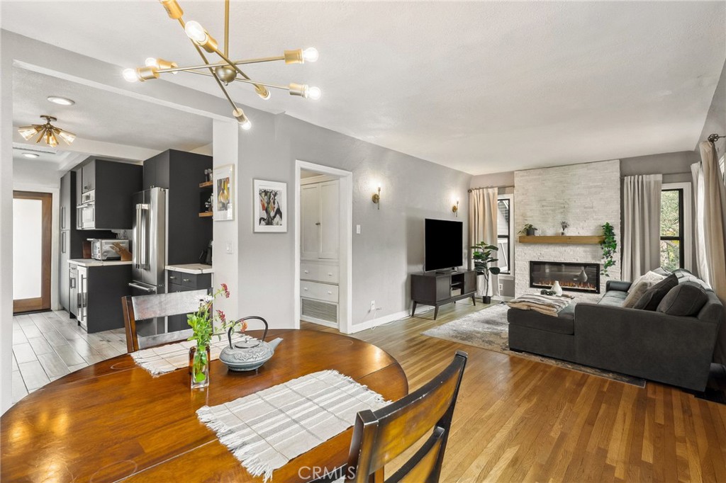1812 Las Flores Drive
