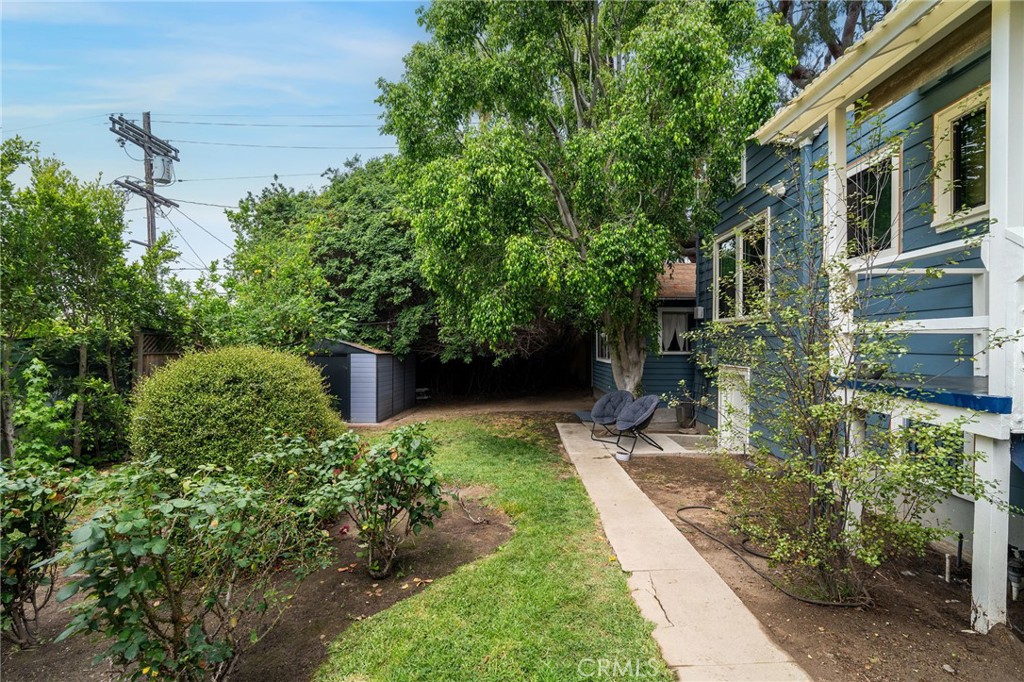 1812 Las Flores Drive