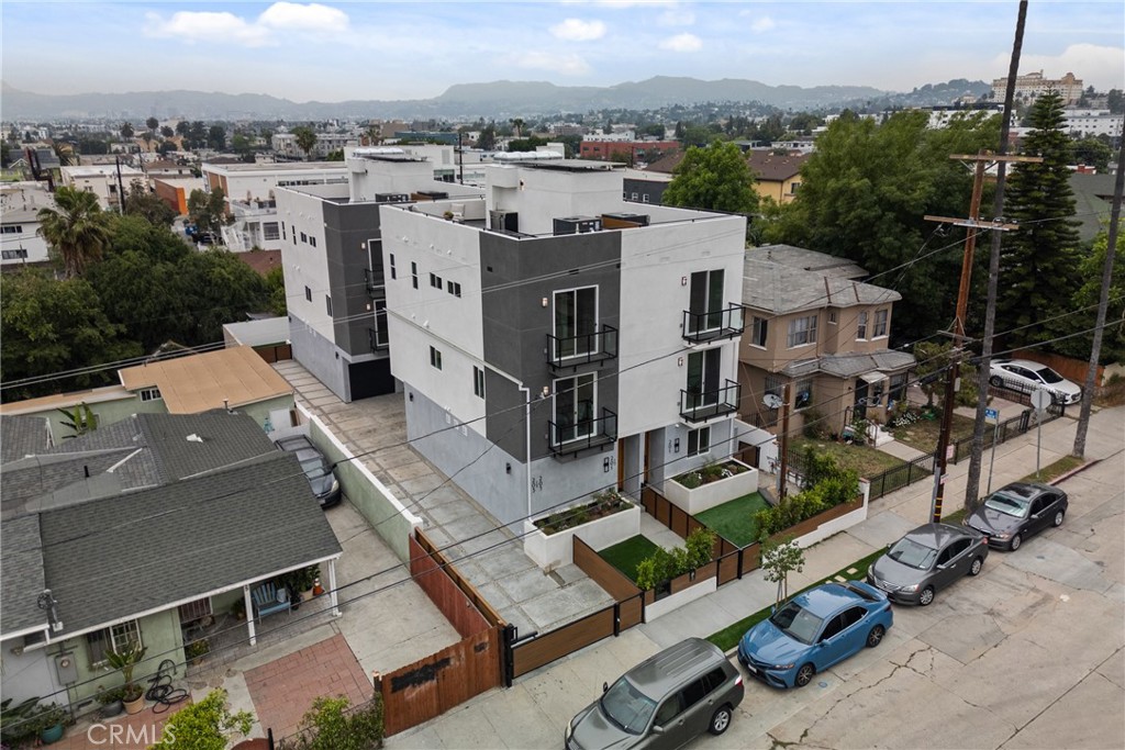 201 S Westlake Ave