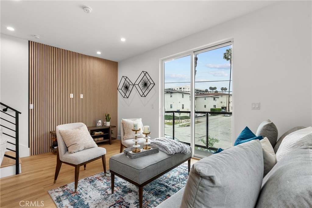 201 S Westlake Ave Unit #203