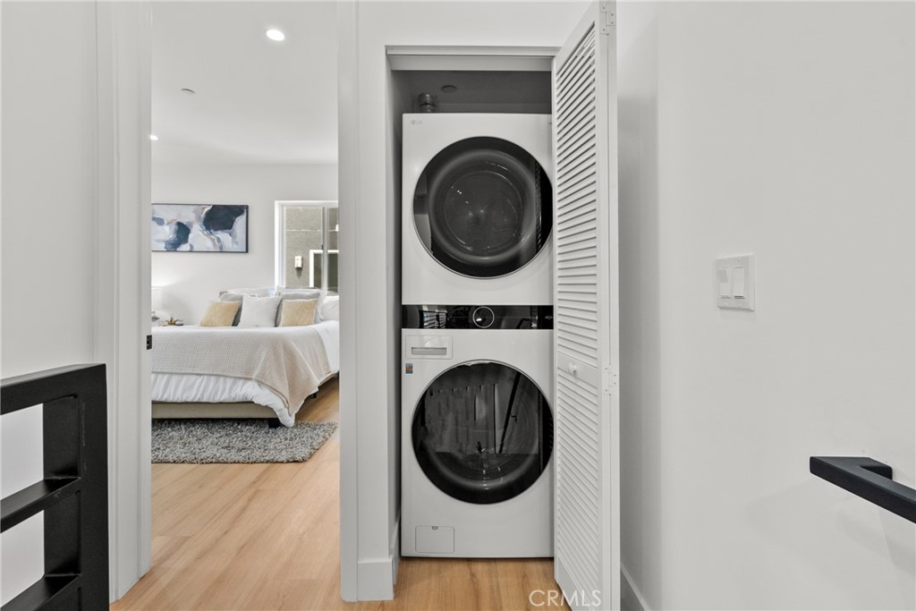 201 S Westlake Ave Unit #203