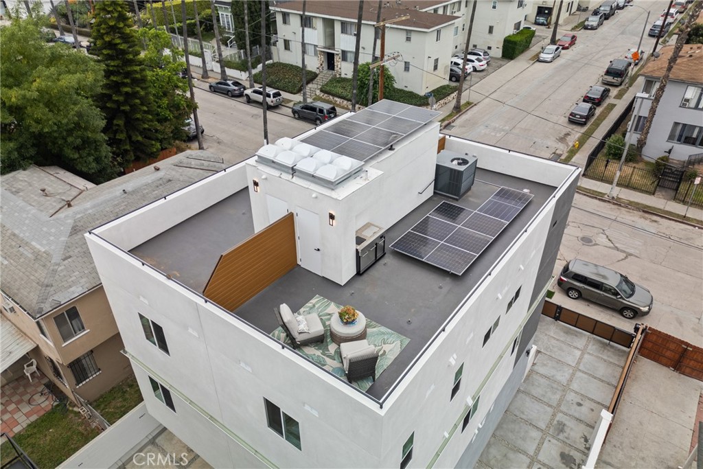 201 S Westlake Ave Unit #203