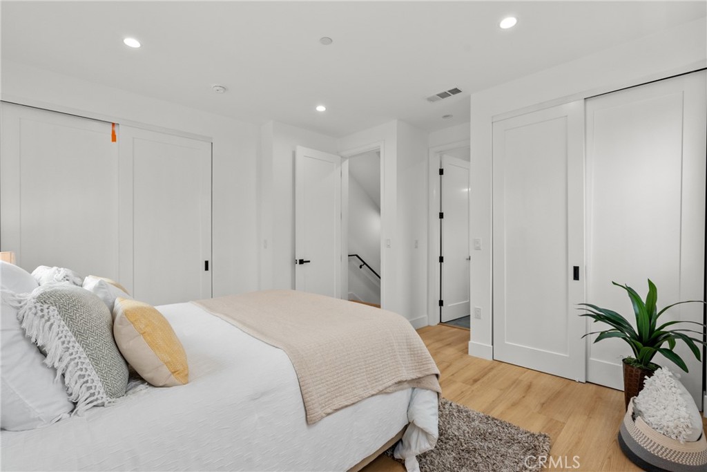 201 S Westlake Ave Unit #203
