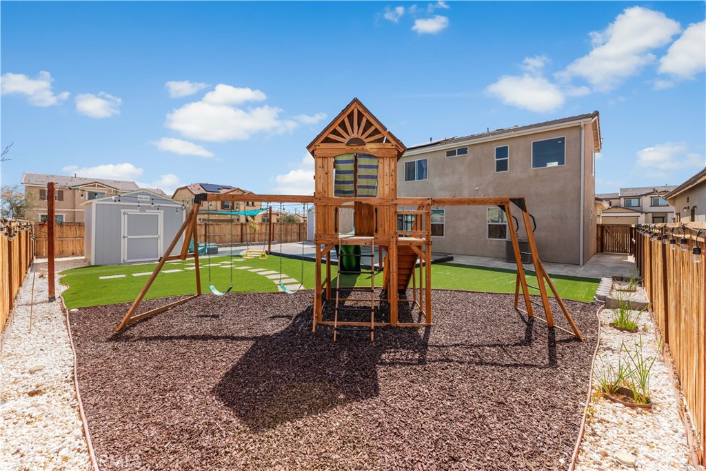 2436 Lugar Bonito Court