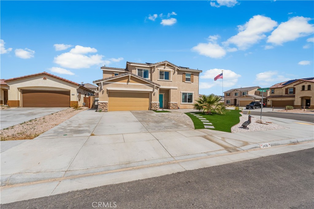 2436 Lugar Bonito Court