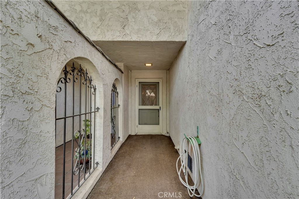 204 Hawk Lane