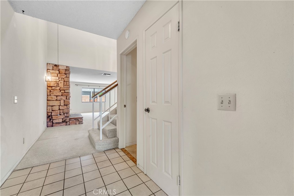 204 Hawk Lane