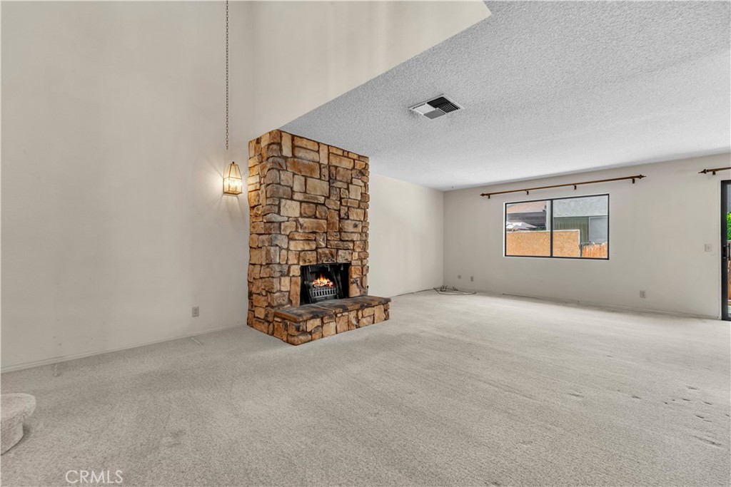 204 Hawk Lane