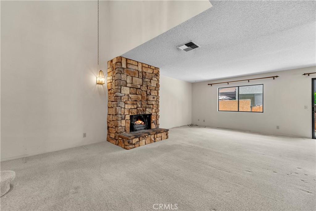 204 Hawk Lane