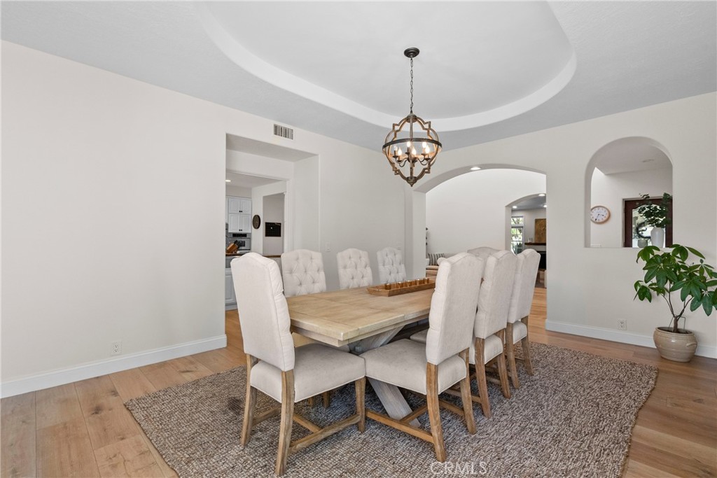 25174 Mulholland Highway