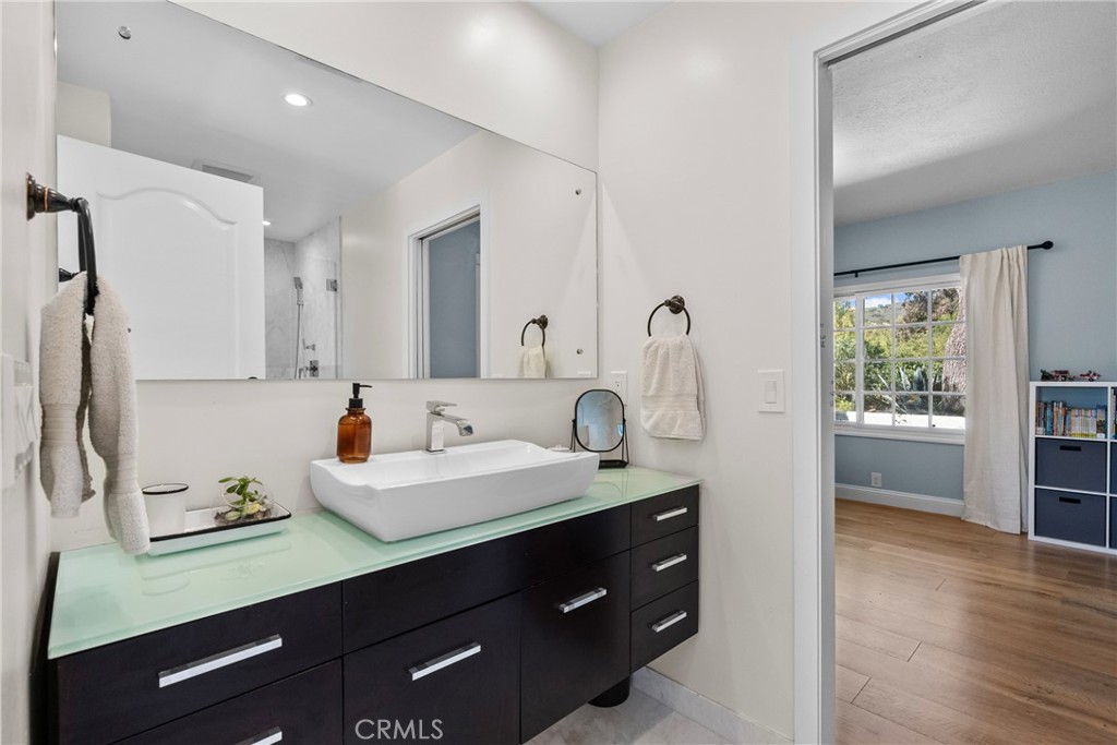 25174 Mulholland Highway