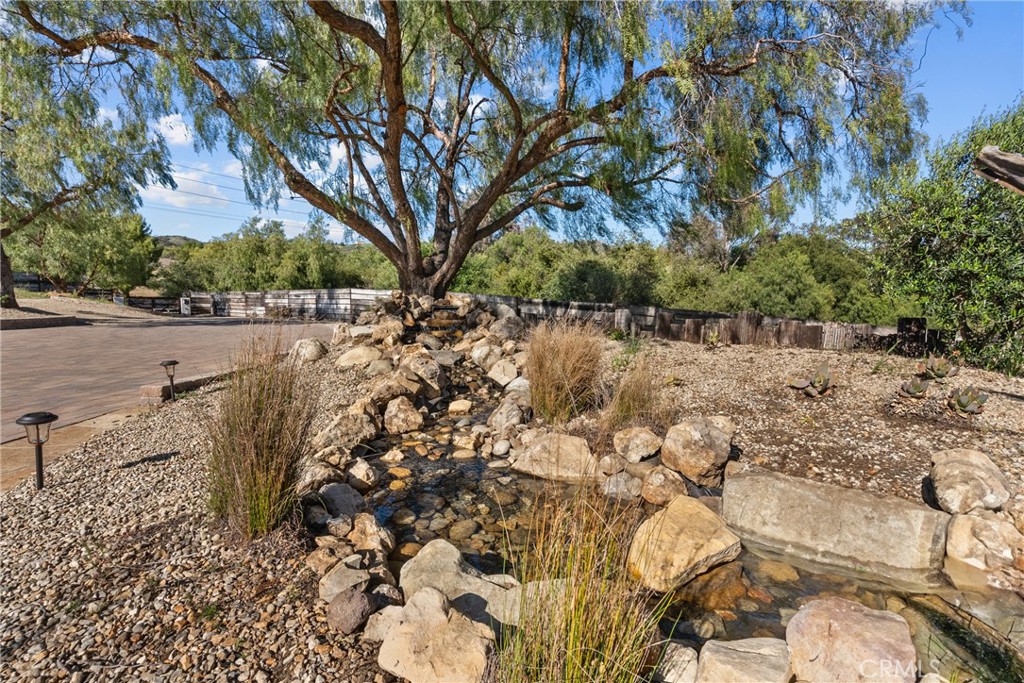 25174 Mulholland Highway