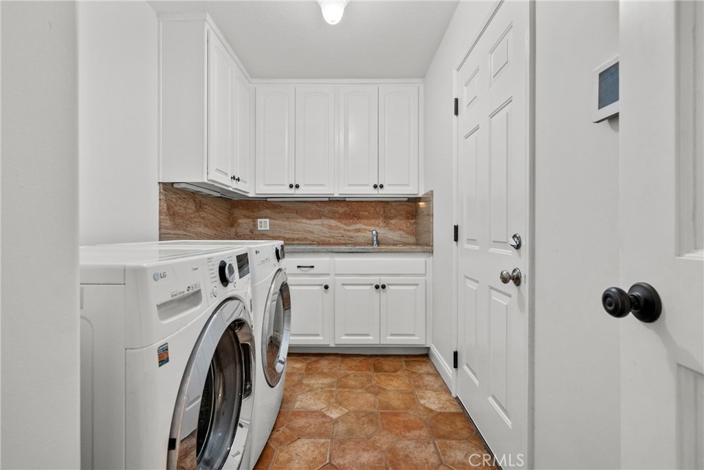 25174 Mulholland Highway