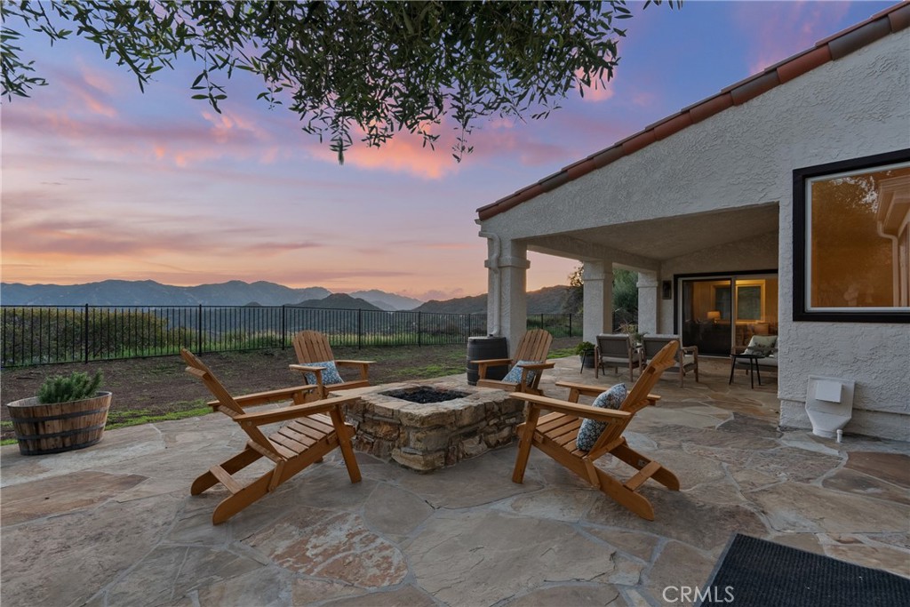 25174 Mulholland Highway