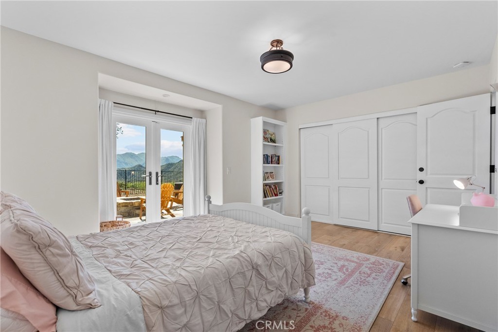 25174 Mulholland Highway