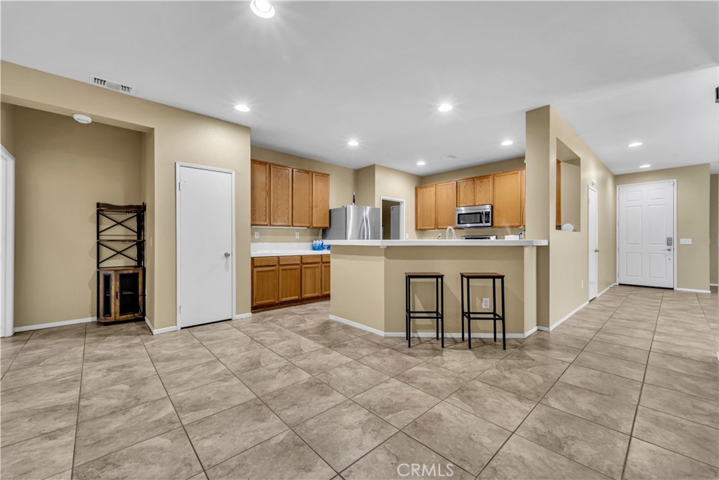 43627 Rialto Drive